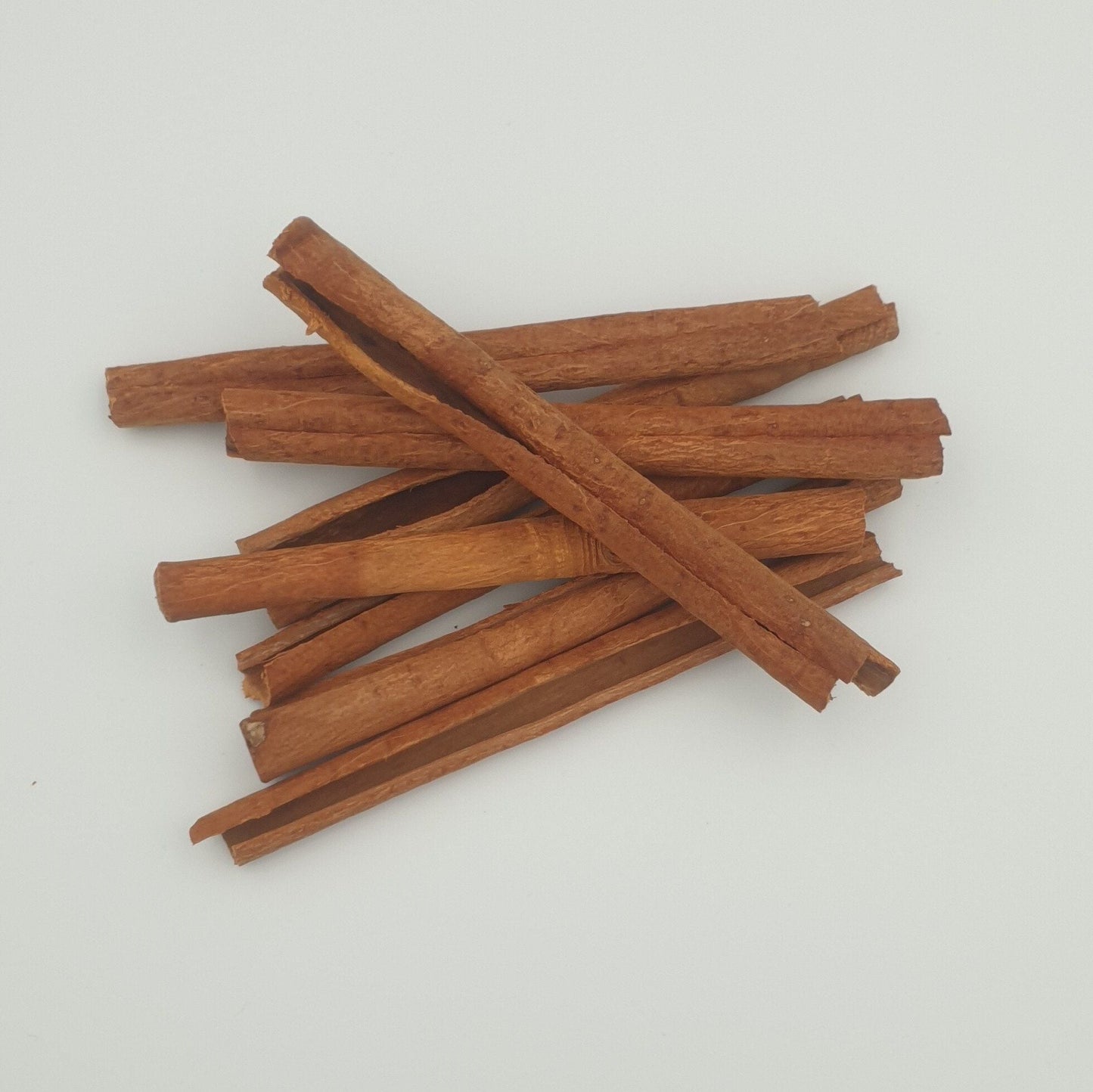 Premium Dried Cinnamon Sticks – 100% Natural Vietnamese Cinnamon